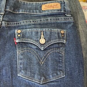 Levis 526 Slender Boot Jeans